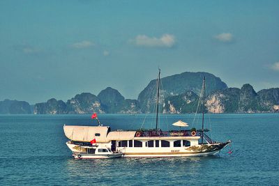 Valentine Premium Cruise 2 Days